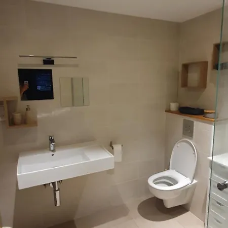 Apartment T2 Spacieux Entre Centre Et Aix-les-Bains